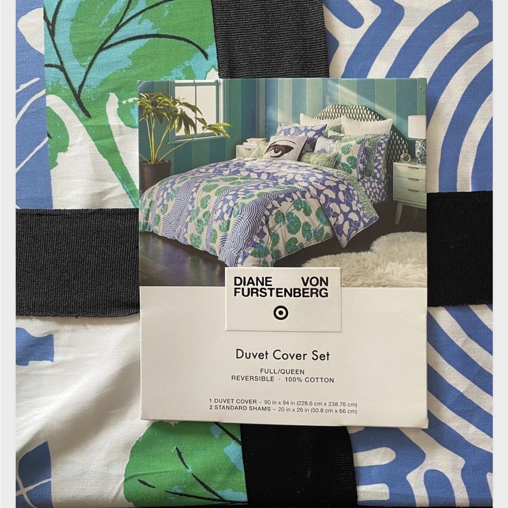 DVF x Target Duvet Cover Set  Full Queen 100% cotton
